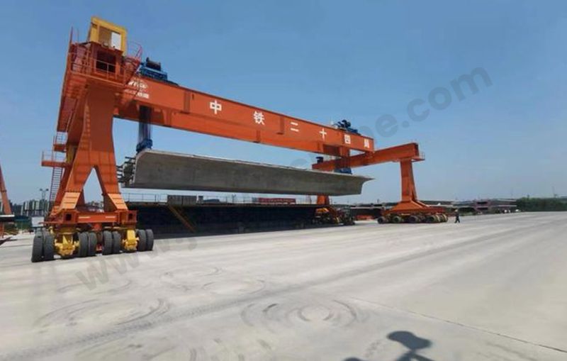 双主梁门式起重机